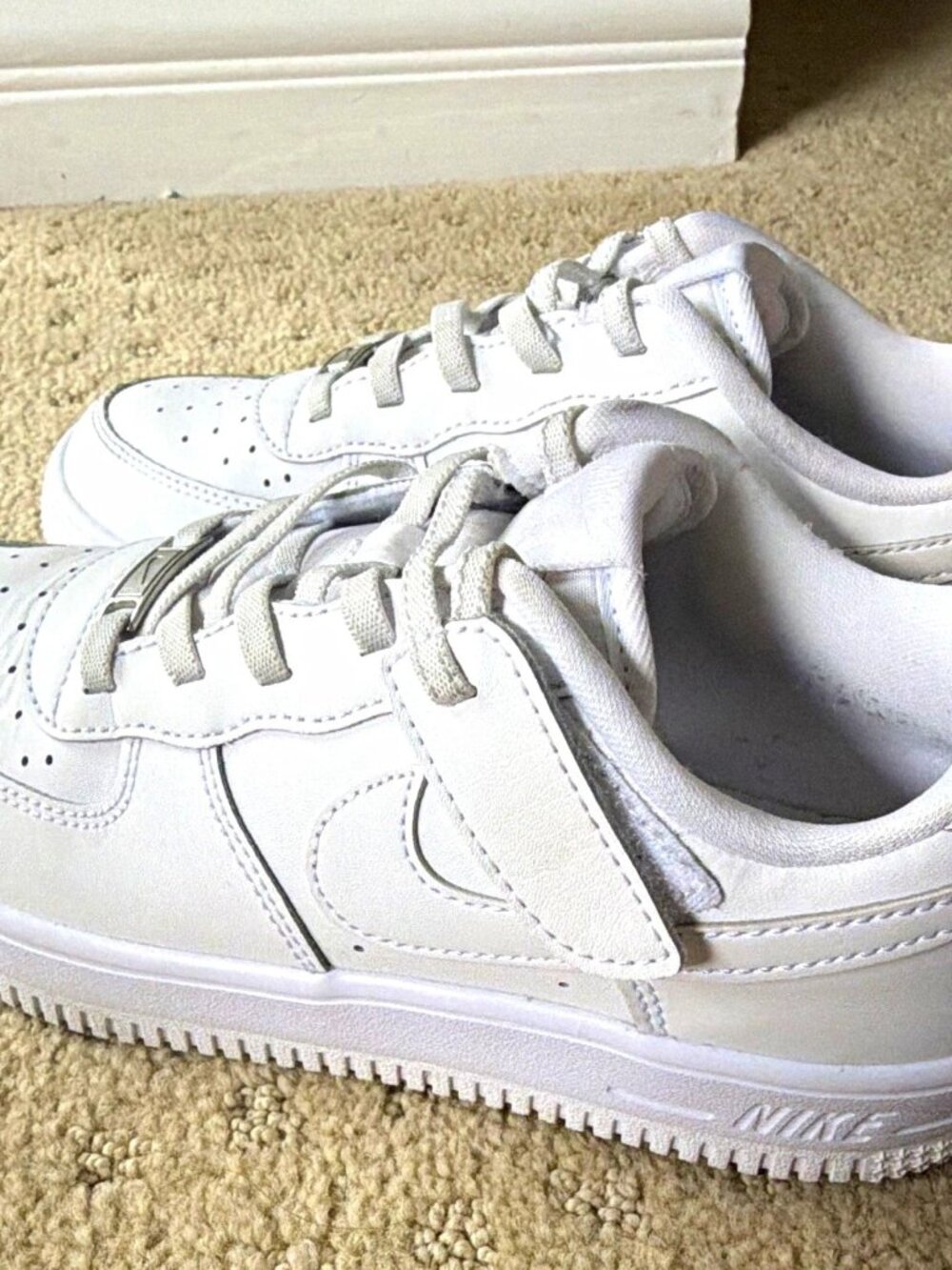 Nike Air Force 1 Low Kids White Leather Hook & Loop Sneakers US 3